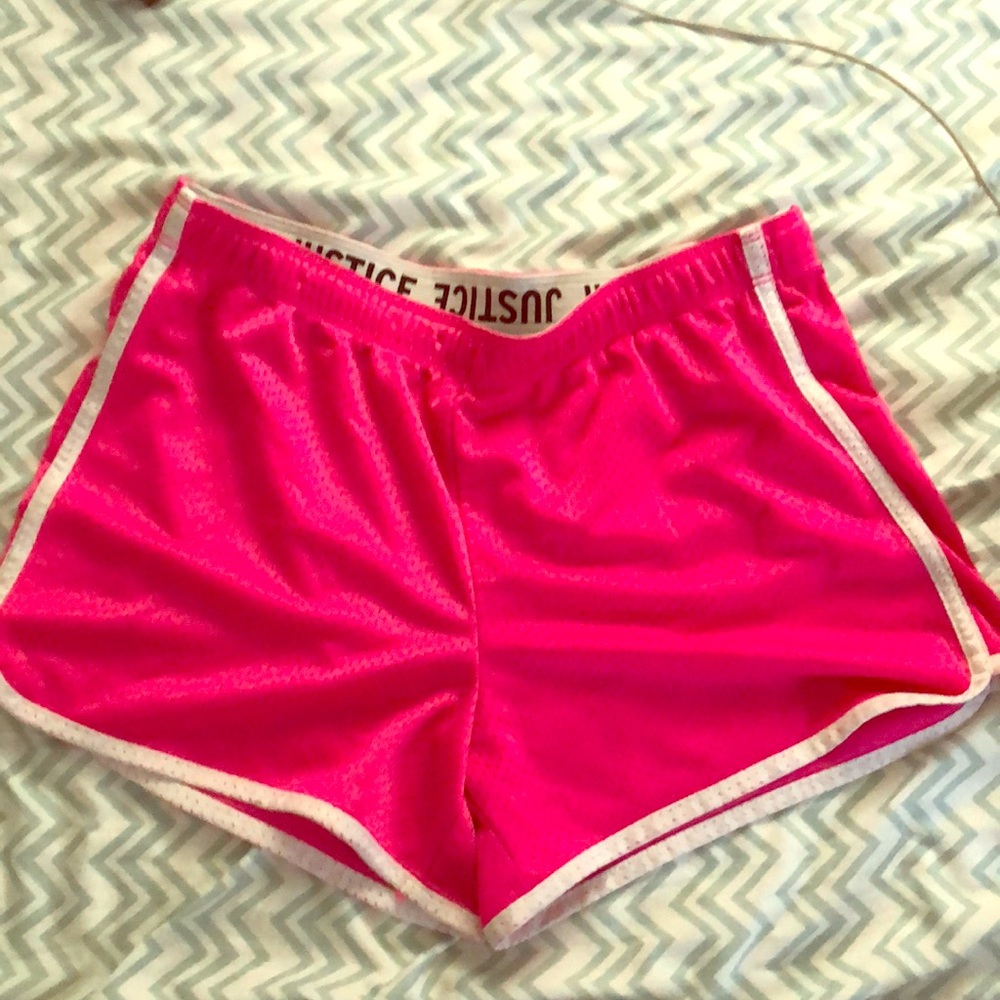Athletic shorts